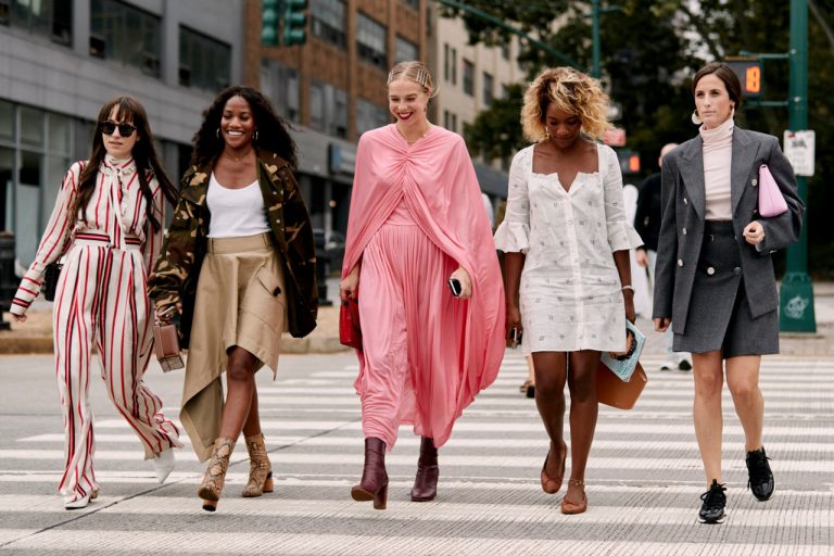 The Art of Personal Style: Dressing with Confidence